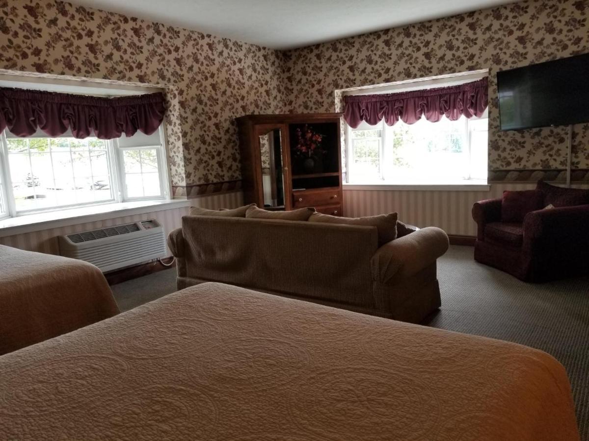 Inn At Amish Door Wilmot Buitenkant foto