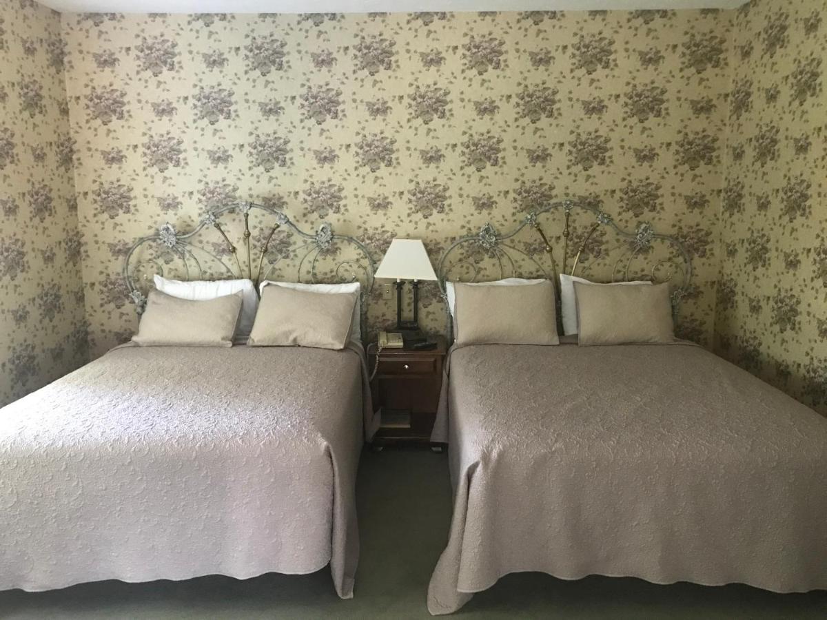 Inn At Amish Door Wilmot Buitenkant foto